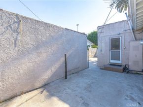 327 Nectarine Street, Inglewood CA 90301