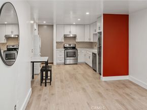 532 N Rossmore Avenue 107, Los Angeles CA 90004