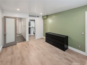 532 N Rossmore Avenue 107, Los Angeles CA 90004