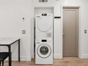 532 N Rossmore Avenue 107, Los Angeles CA 90004