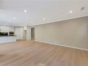 114 Chestnut Grove, Irvine CA 92620