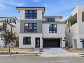 165 Apron, Irvine CA 92618