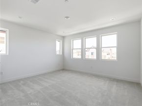 165 Apron, Irvine CA 92618