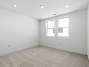 165 Apron, Irvine CA 92618
