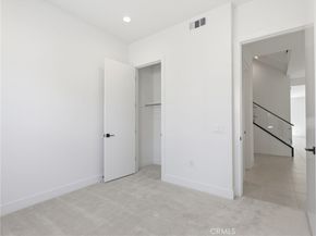 165 Apron, Irvine CA 92618