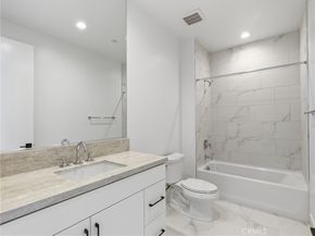 165 Apron, Irvine CA 92618