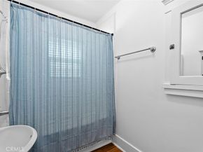 1109 E 1st 7, Long Beach CA 90802