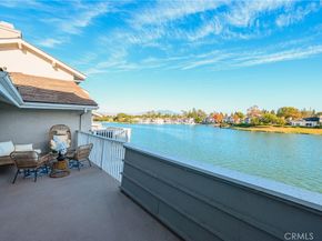 25 LakeView 60, Irvine CA 92604