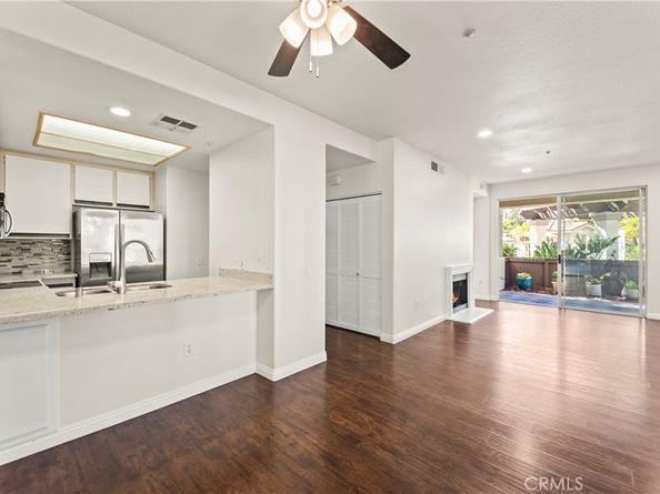 2960 Champion Way 1304, Tustin CA 92782