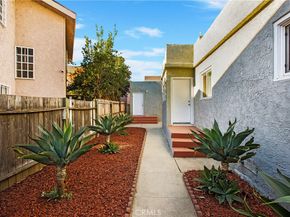 1941 Olive Avenue, Long Beach CA 90806