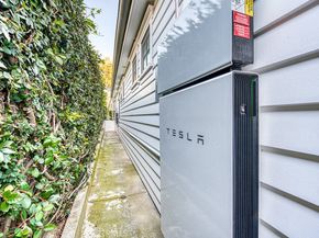 712 K Thanga, Corona Del Mar CA 92625