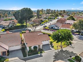 23986 Calle Alonso, Mission Viejo CA 92692