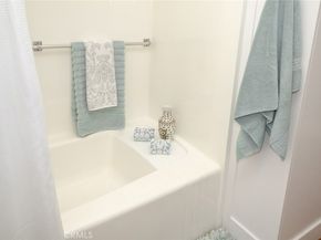 1980 McKinney Way #13r (M15), Seal Beach CA 90740