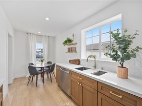 4254 W 58th Place, Los Angeles CA 90043