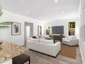 275 Rodeo 8, Irvine CA 92602