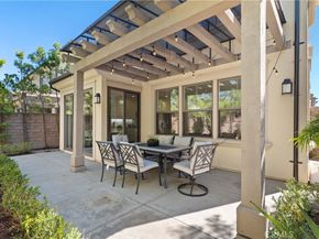 275 Rodeo 8, Irvine CA 92602