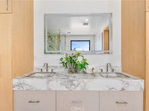 520 11th Street, Huntington Beach CA 92648