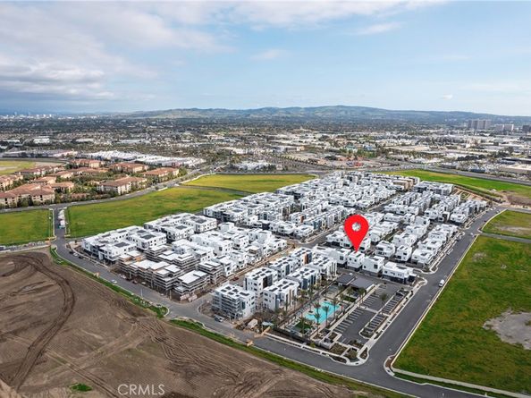 2053 Peebler Way, Tustin CA 92782