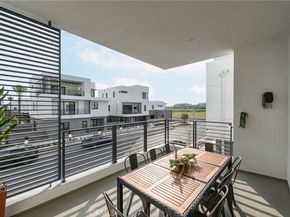 2053 Peebler Way, Tustin CA 92782