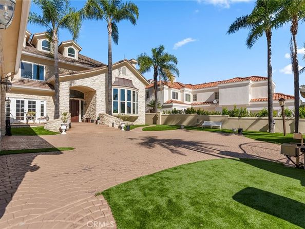 27495 Hidden Trail Road, Laguna Hills CA 92653