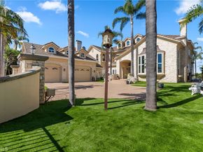 27495 Hidden Trail Road, Laguna Hills CA 92653