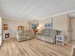 8566 Van Ness Court, Huntington Beach CA 92646