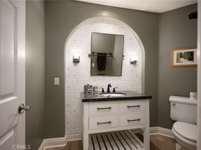 33 Calle Del Norte, Rancho Santa Margarita CA 92688