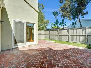 7195 Riptide Circle, Huntington Beach CA 92648