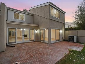 7195 Riptide Circle, Huntington Beach CA 92648