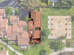 11 Park Vista, Irvine CA 92604