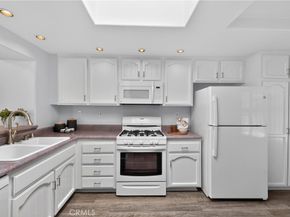 11 Park Vista, Irvine CA 92604