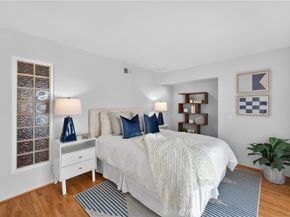 11 Park Vista, Irvine CA 92604