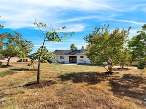 467 Lee Ave, Claremont CA 91711