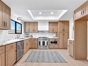 467 Lee Ave, Claremont CA 91711
