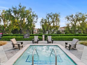 9 Petaluma, Irvine CA 92602