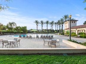 9 Petaluma, Irvine CA 92602