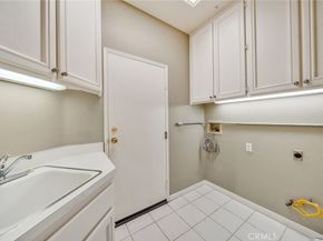 2466 Aquasanta, Tustin CA 92782