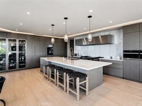 2928 Ocean, Corona Del Mar CA 92625