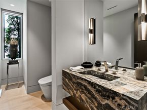2928 Ocean, Corona Del Mar CA 92625