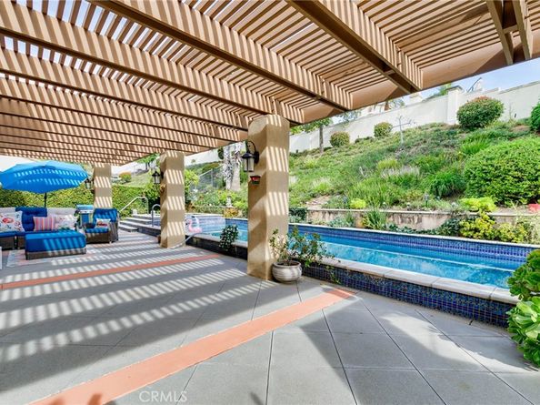 5730 Glen Oaks, La Verne CA 91750