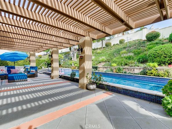 5730 Glen Oaks, La Verne CA 91750