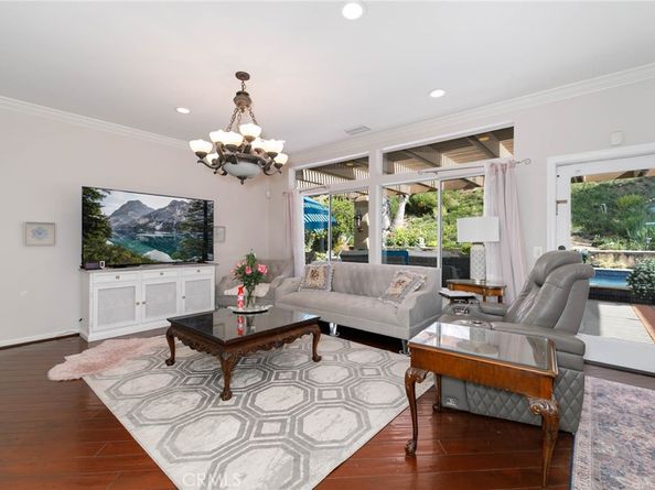 5730 Glen Oaks, La Verne CA 91750