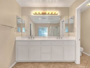 8043 Jamestown, Fontana CA 92336