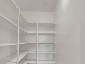 8043 Jamestown, Fontana CA 92336