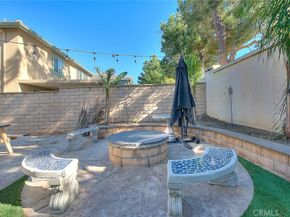 8043 Jamestown, Fontana CA 92336