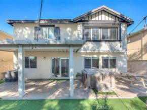 8043 Jamestown, Fontana CA 92336