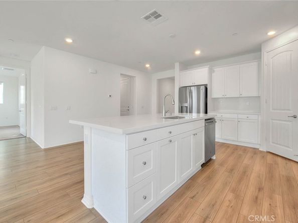 4068 E Amigos Privado, Ontario CA 91761