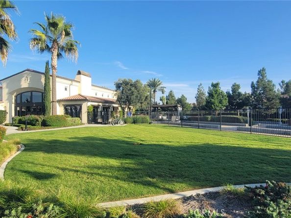 4068 E Amigos Privado, Ontario CA 91761