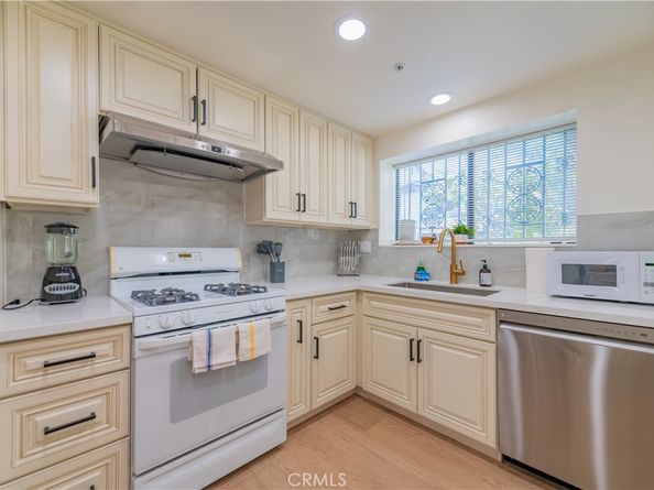 303 N Lincoln D, Monterey Park CA 91755