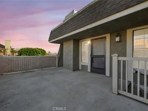 16125 Warmington Lane 12, Huntington Beach CA 92649